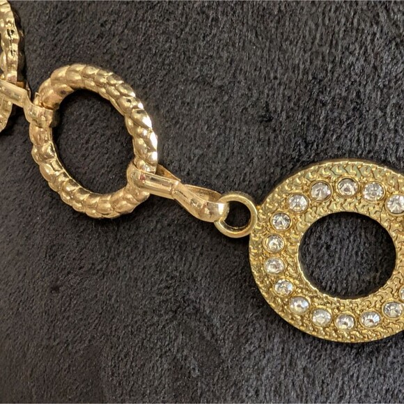 Elegant Vintage Rhinestone And Gold Tone Chain Belt, 44\